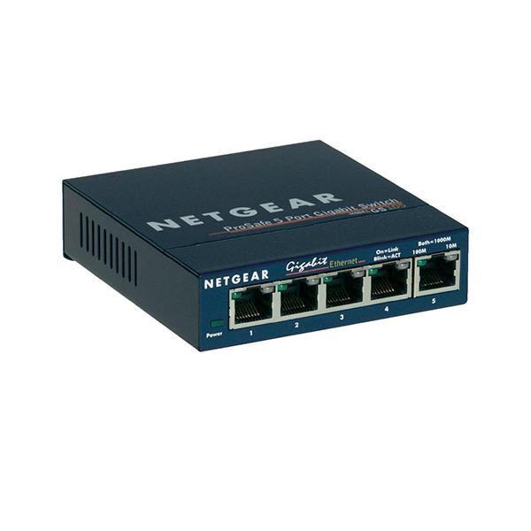 28534_B44FA72D-C299-17CC-7EAE00A9117B401E_b NetGear GS105GE 5 Portlu 10/100/1000 Gigabit Tak Çalıştır Switch - Görsel 1
